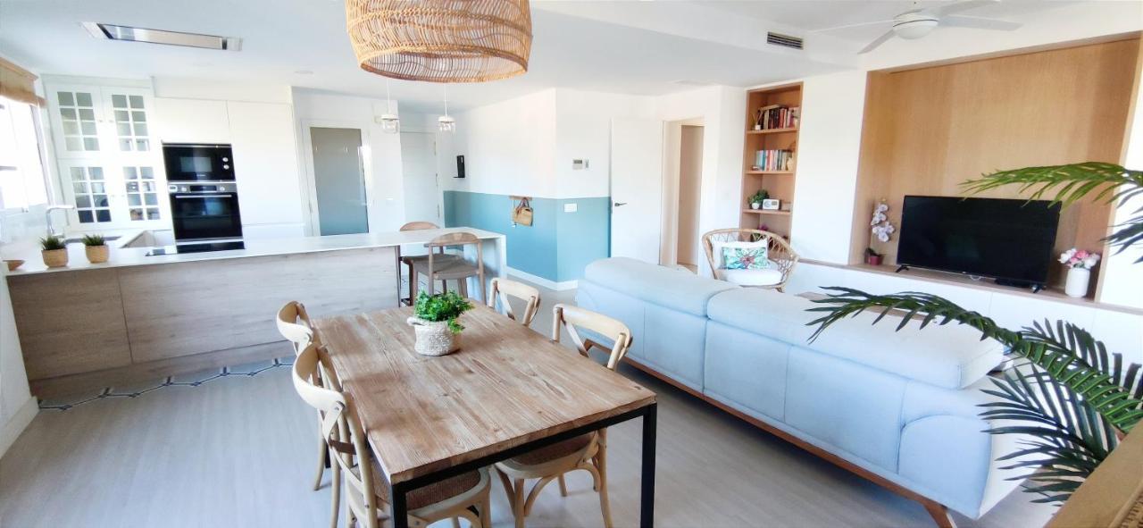 Apartamento Lagos Del Castillo By Denia Costa Екстериор снимка