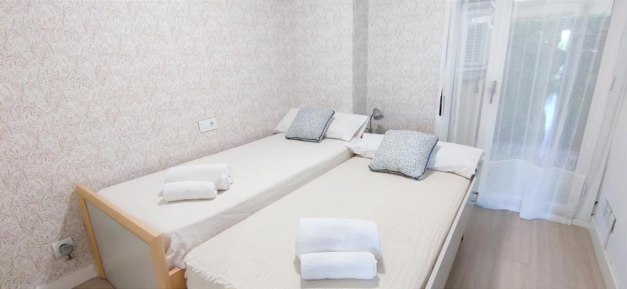 Apartamento Lagos Del Castillo By Denia Costa Екстериор снимка